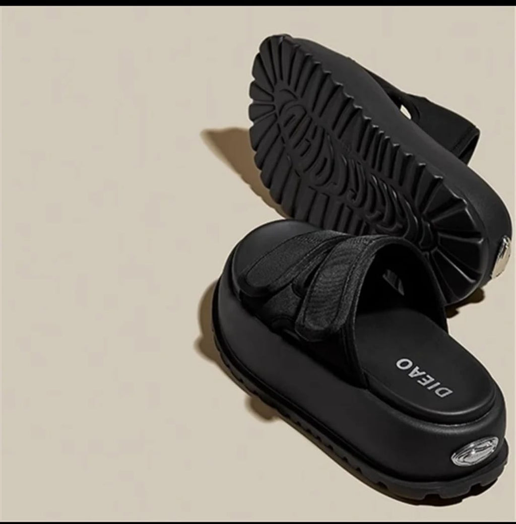 SANDALIA FRANCESA " DIAEO"